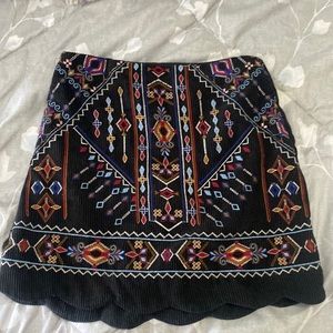 BLU PEPPER Corduroy embroidered skirt
